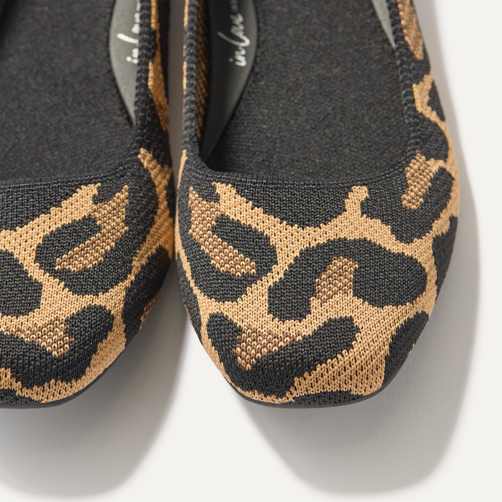 The Max Square - Amber Cat - Image 4