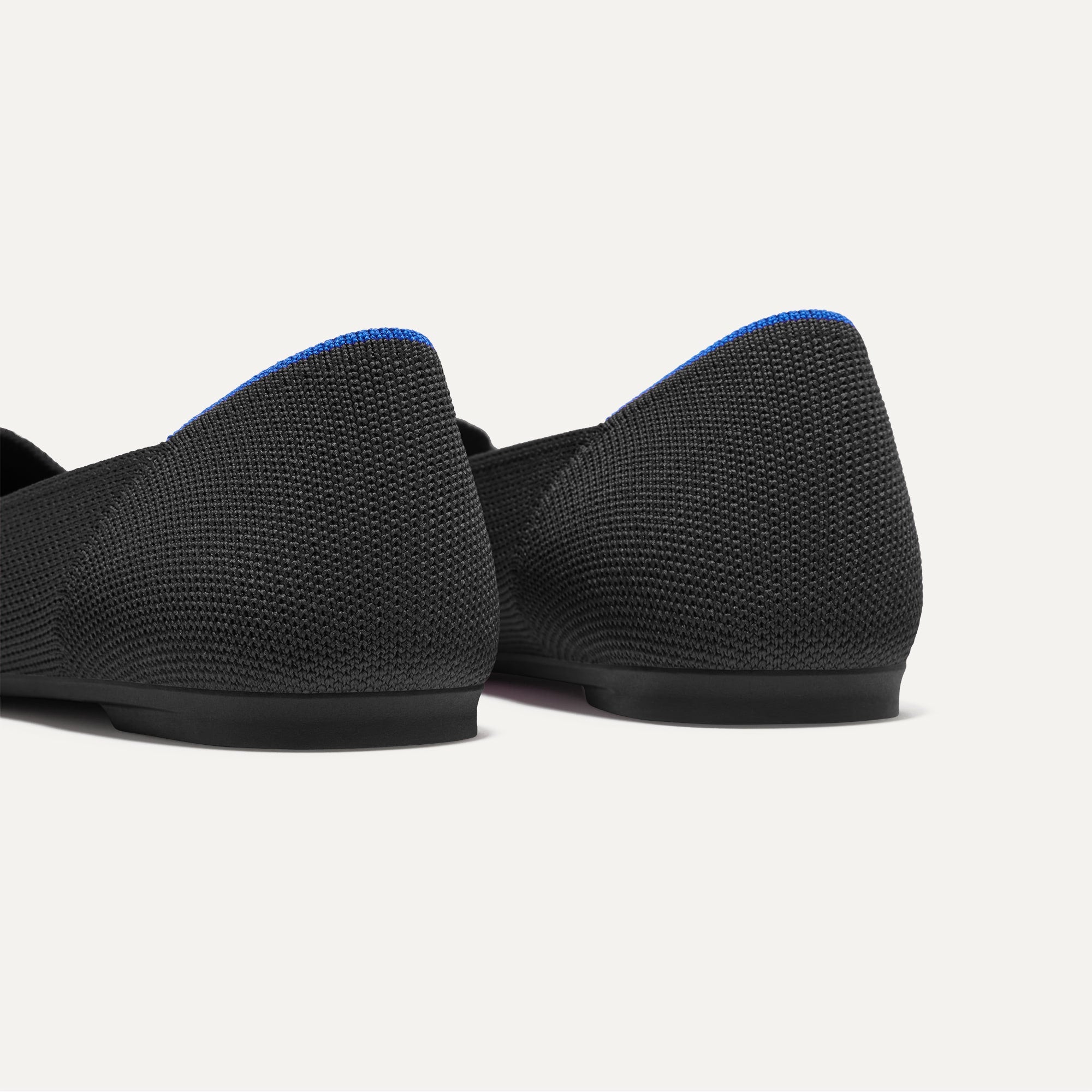 The Petal Point II - Black - Image 6