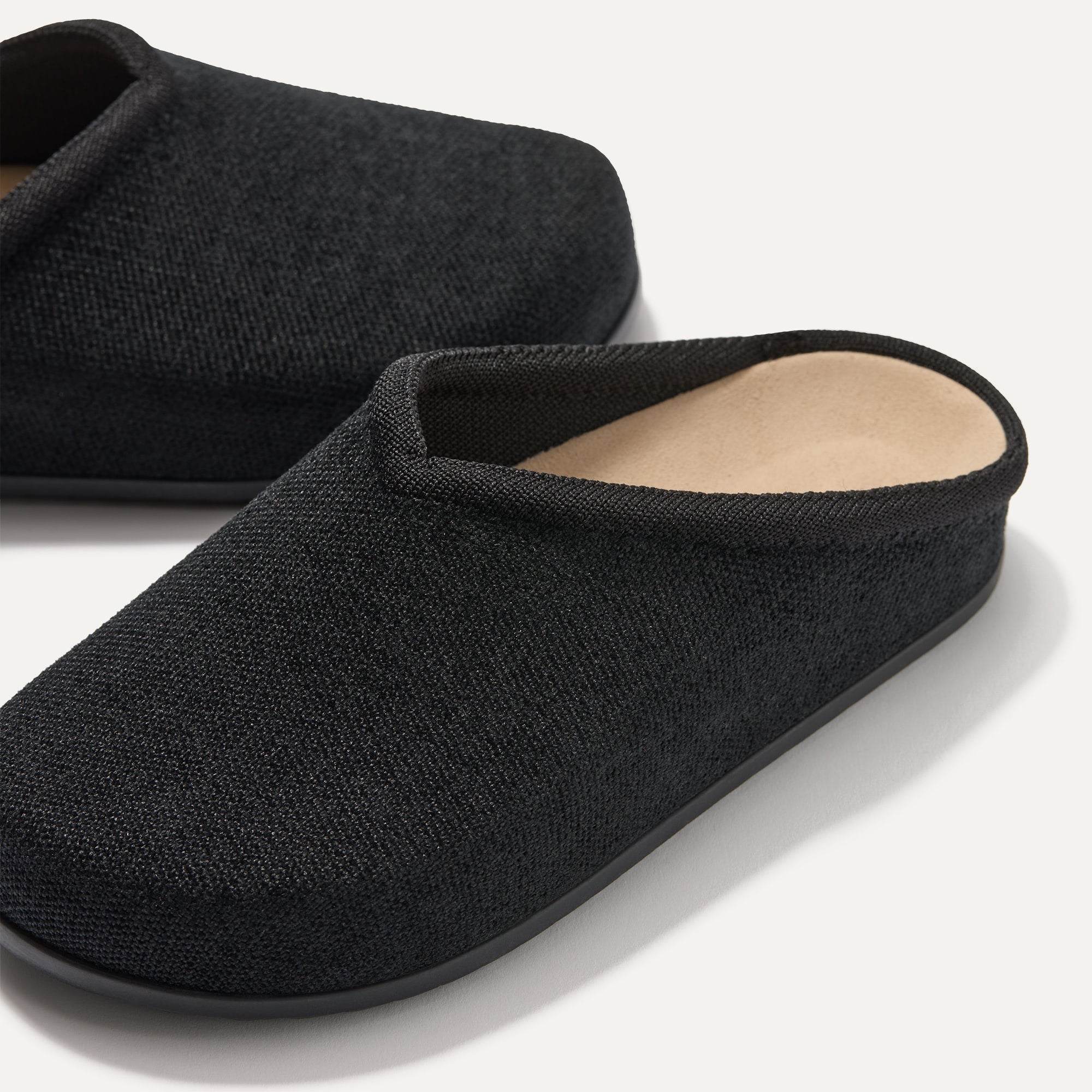 The ReVelvet™ Casual Clog - ReVelvet™ Black - Image 2